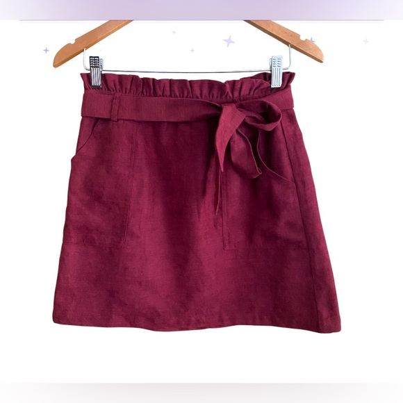 Main Strip: Maroon Skirt With Tie and Zipper - Picture 14 of 16